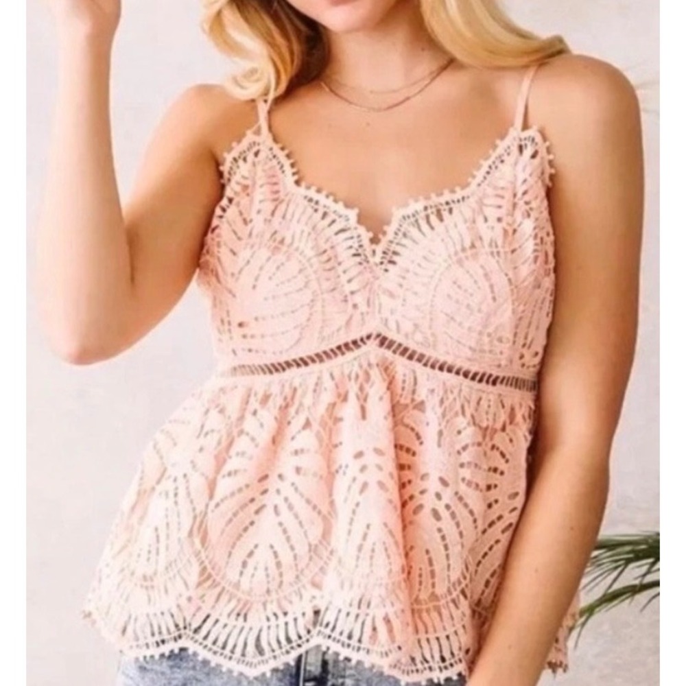 Willow + Root Women's Medium Peach Crochet Lace Cami Tank Top Scalloped Boho
